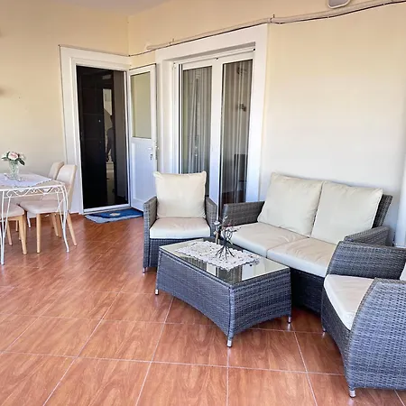 Apartment Perla Penthouse Sea View